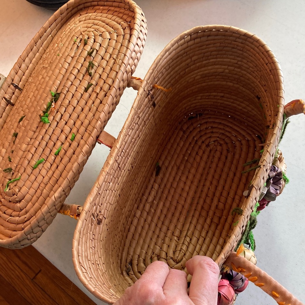 Vintage Woven Tote with Floral Accents - Picture 7 of 12